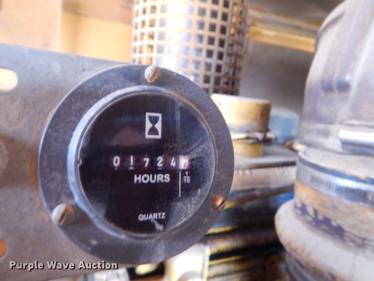 image for item KV9232 American 4260  crawler crane