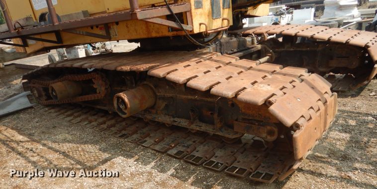 image for item KV9232 American 4260  crawler crane