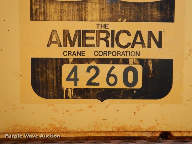image for item KV9232 American 4260  crawler crane