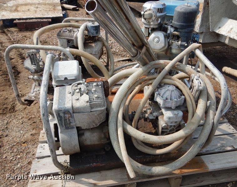 image for item KV9238 Concrete equipment