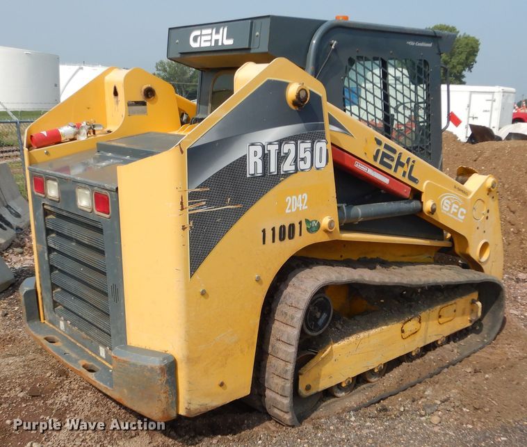 image for item KV9240 Gehl RT250  tracked skid steer loader