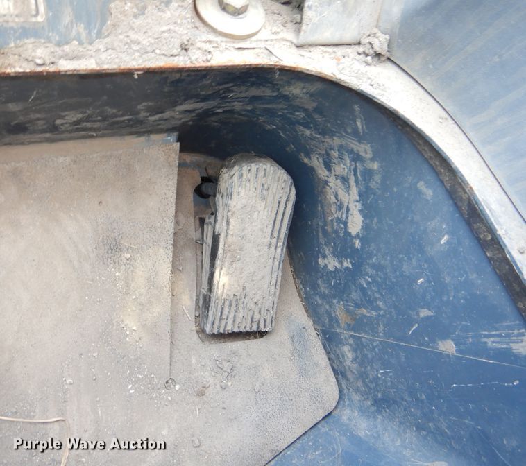 image for item KV9240 Gehl RT250  tracked skid steer loader