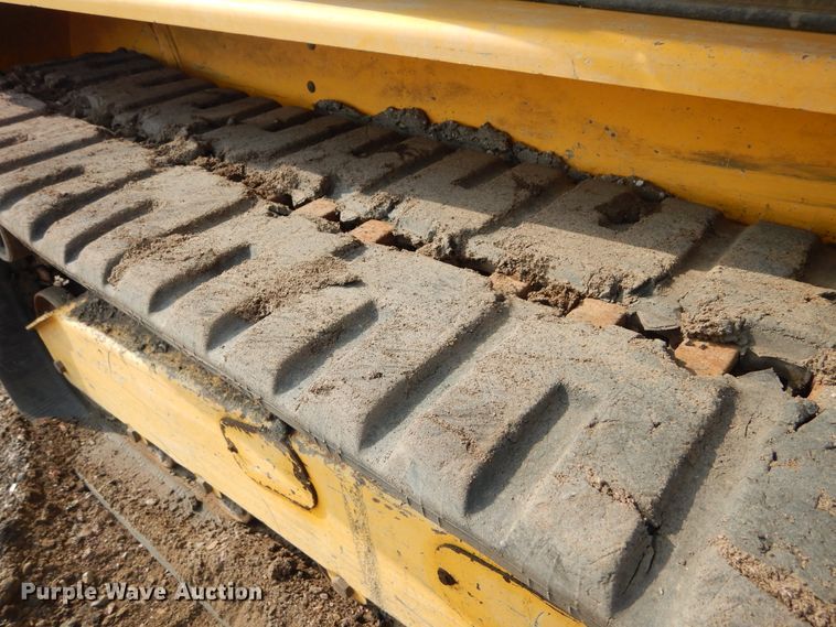 image for item KV9240 Gehl RT250  tracked skid steer loader