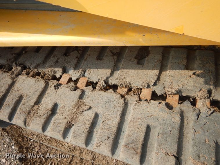 image for item KV9240 Gehl RT250  tracked skid steer loader