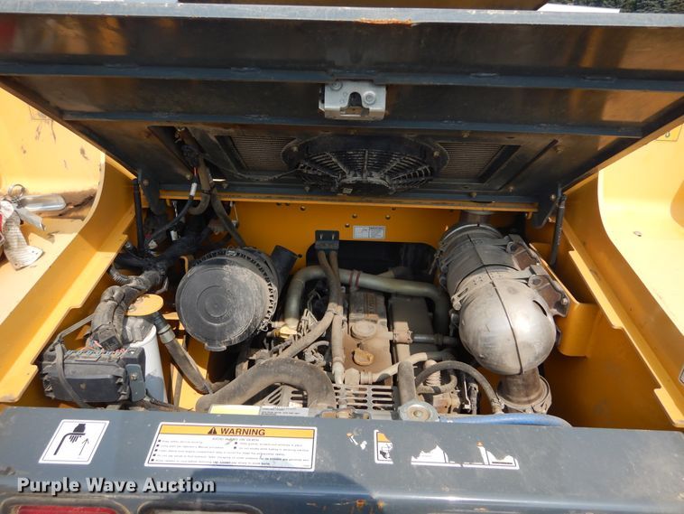 image for item KV9240 Gehl RT250  tracked skid steer loader