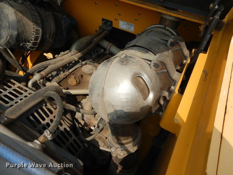 image for item KV9240 Gehl RT250  tracked skid steer loader