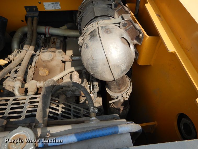 image for item KV9240 Gehl RT250  tracked skid steer loader