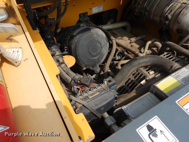 image for item KV9240 Gehl RT250  tracked skid steer loader