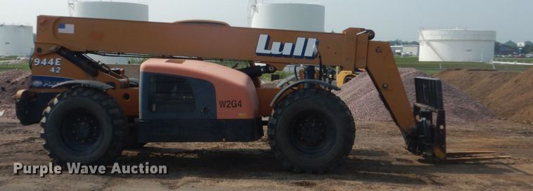 image for item KV9243 Lull 944E  telehandler