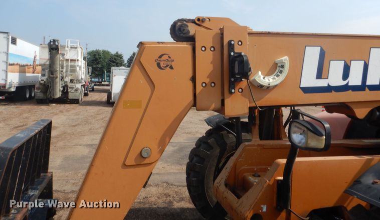 image for item KV9243 Lull 944E  telehandler