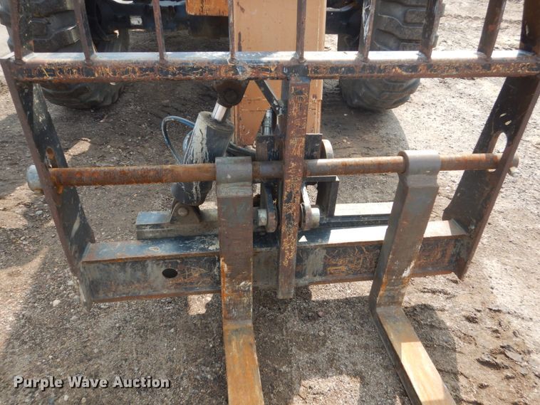 image for item KV9243 Lull 944E  telehandler