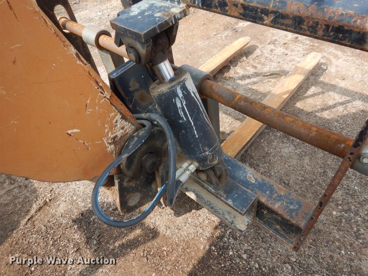 image for item KV9243 Lull 944E  telehandler