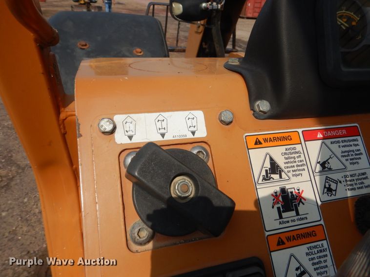 image for item KV9243 Lull 944E  telehandler