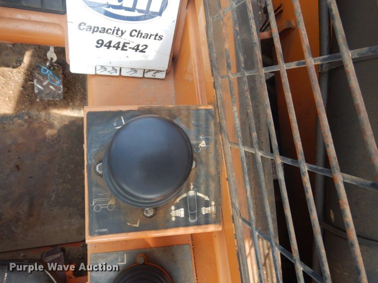 image for item KV9243 Lull 944E  telehandler