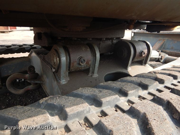 image for item KV9244 2002 Gehl GE373  mini excavator