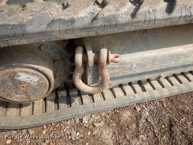 image for item KV9244 2002 Gehl GE373  mini excavator