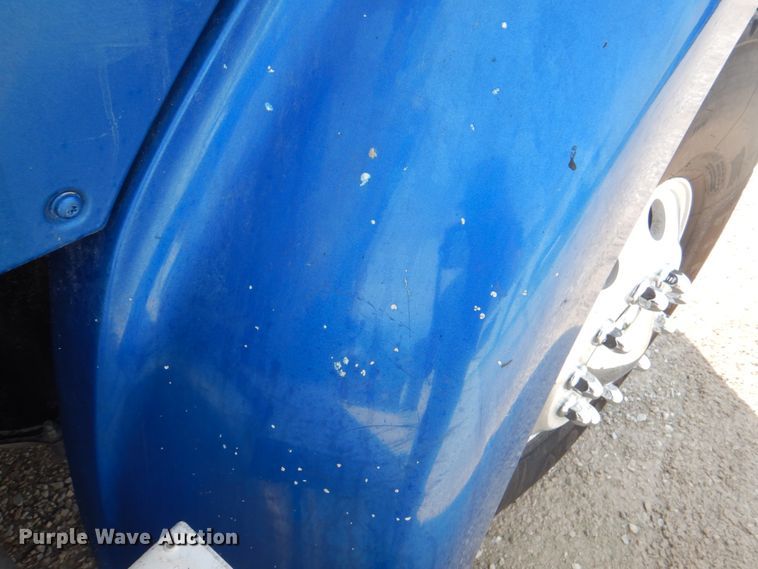 image for item KW9857 2007 Sterling A9500  dump truck