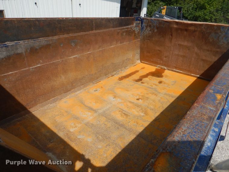 image for item KW9857 2007 Sterling A9500  dump truck