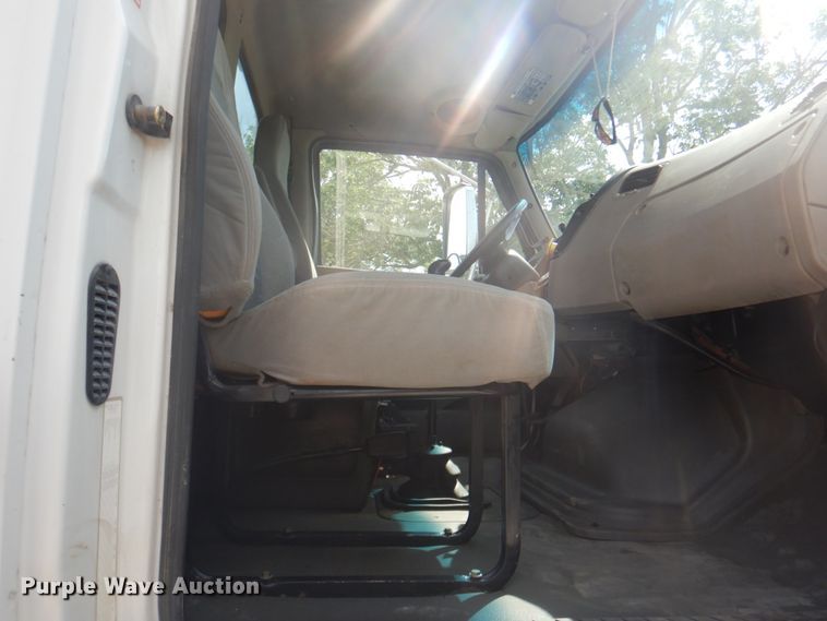 image for item KW9857 2007 Sterling A9500  dump truck