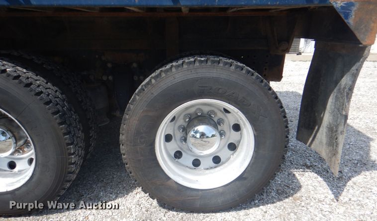 image for item KW9857 2007 Sterling A9500  dump truck