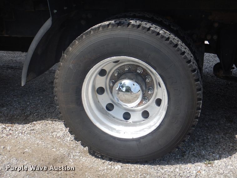 image for item KW9857 2007 Sterling A9500  dump truck