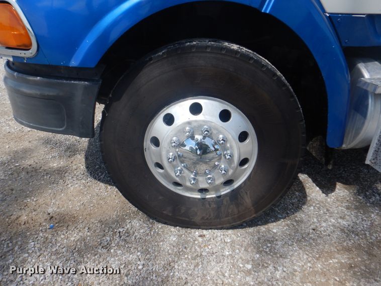 image for item KW9857 2007 Sterling A9500  dump truck