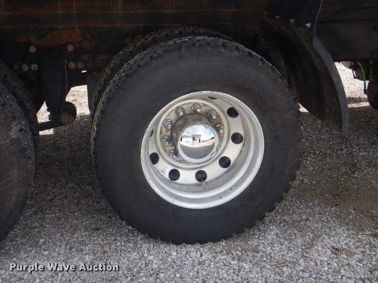 image for item KW9857 2007 Sterling A9500  dump truck