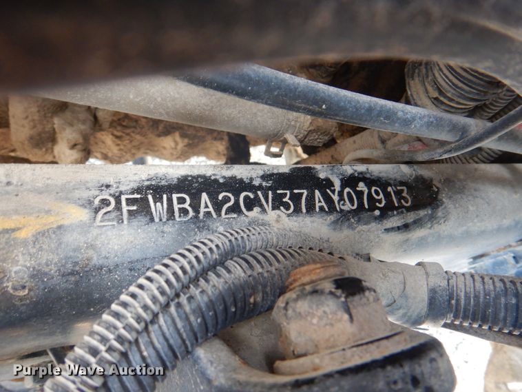 image for item KW9857 2007 Sterling A9500  dump truck