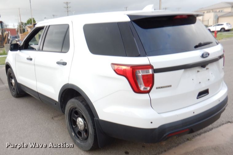 image for item DG0799 2016 Ford Explorer Police Interceptor  SUV