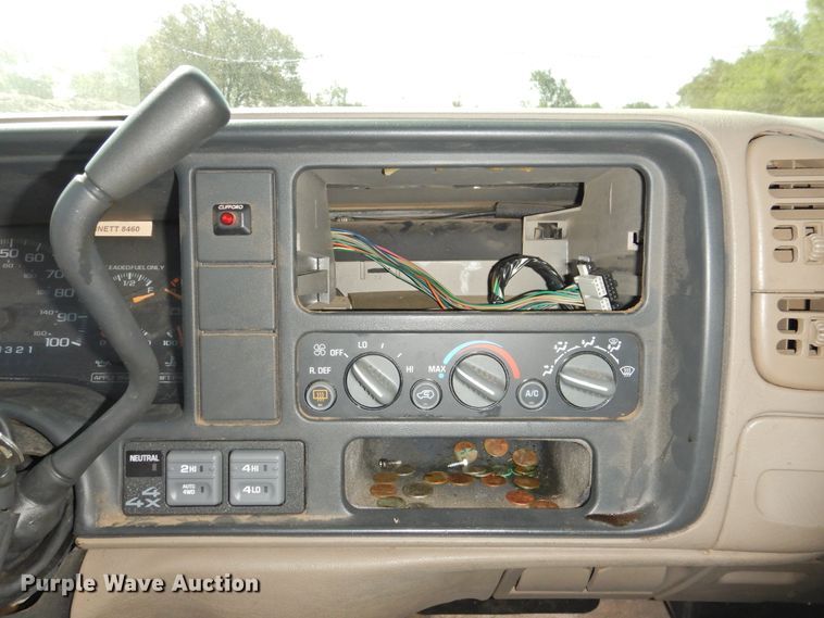 image for item DK2406 1999 Chevrolet Tahoe  SUV