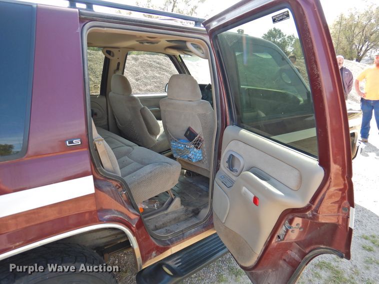image for item DK2406 1999 Chevrolet Tahoe  SUV