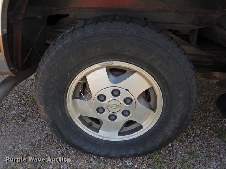 image for item DK2406 1999 Chevrolet Tahoe  SUV