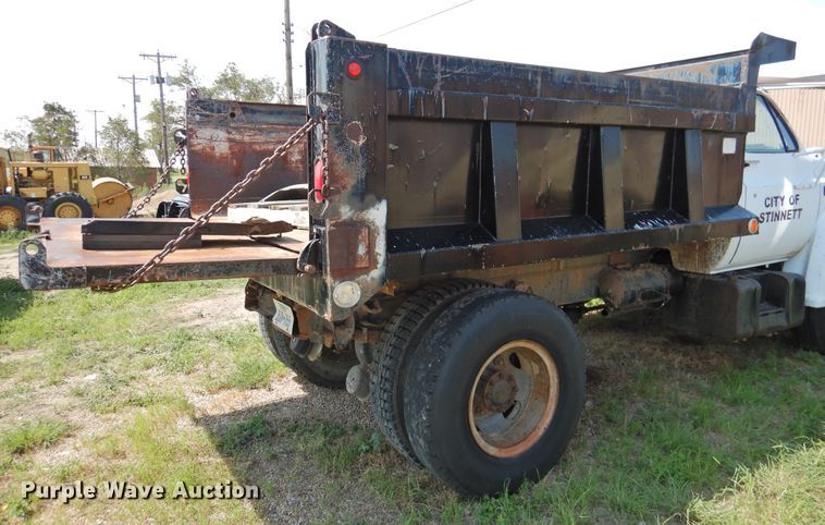 image for item DK2407 1985 GMC 7000  dump truck
