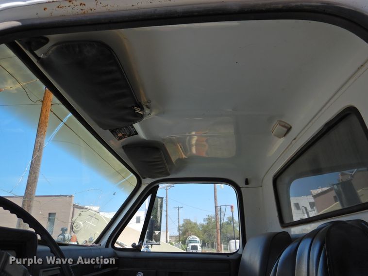 image for item DK2407 1985 GMC 7000  dump truck