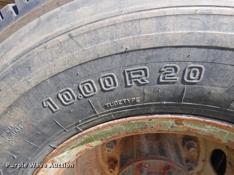 image for item DK2407 1985 GMC 7000  dump truck