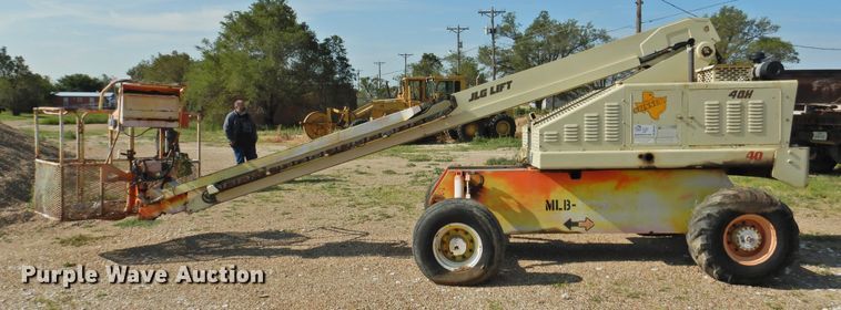 image for item DK2408 1998 JLG 40H  boom lift