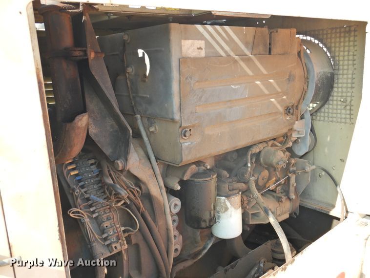 image for item DK2408 1998 JLG 40H  boom lift