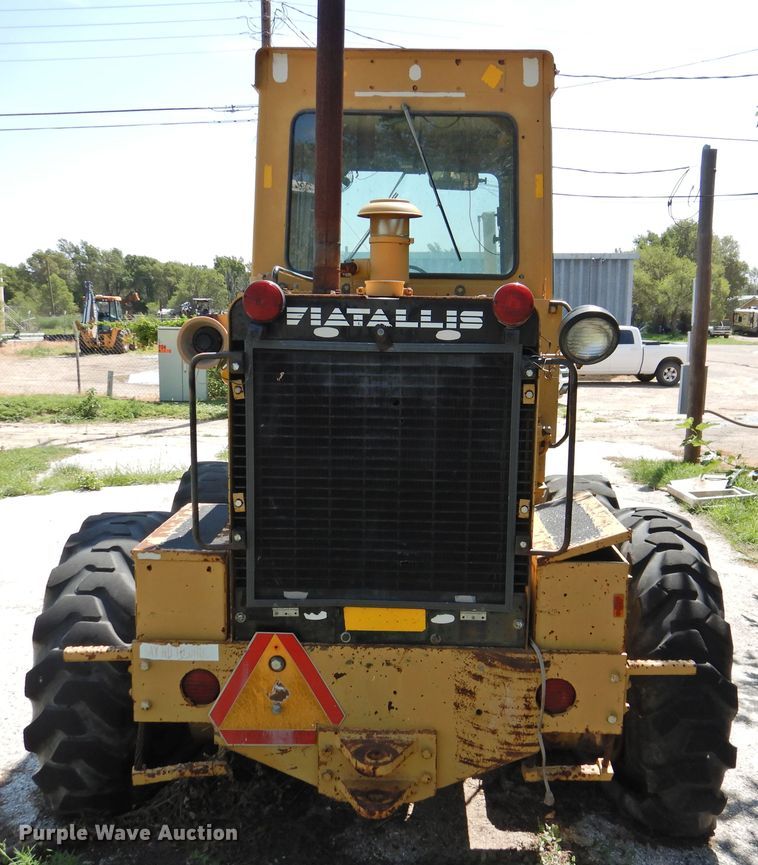 image for item DK2409 1983 Fiat-Allis FG85  rigid frame motor grader