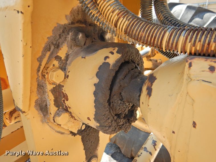 image for item DK2409 1983 Fiat-Allis FG85  rigid frame motor grader