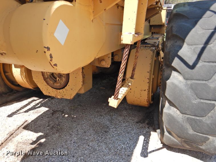 image for item DK2409 1983 Fiat-Allis FG85  rigid frame motor grader