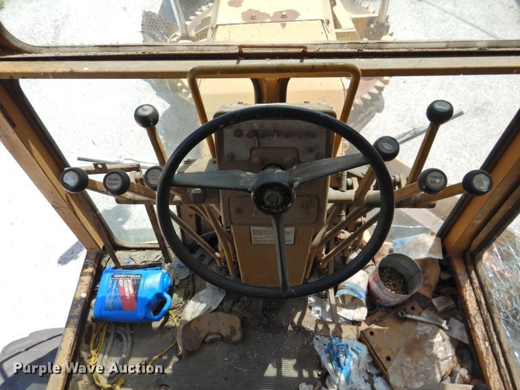 image for item DK2409 1983 Fiat-Allis FG85  rigid frame motor grader