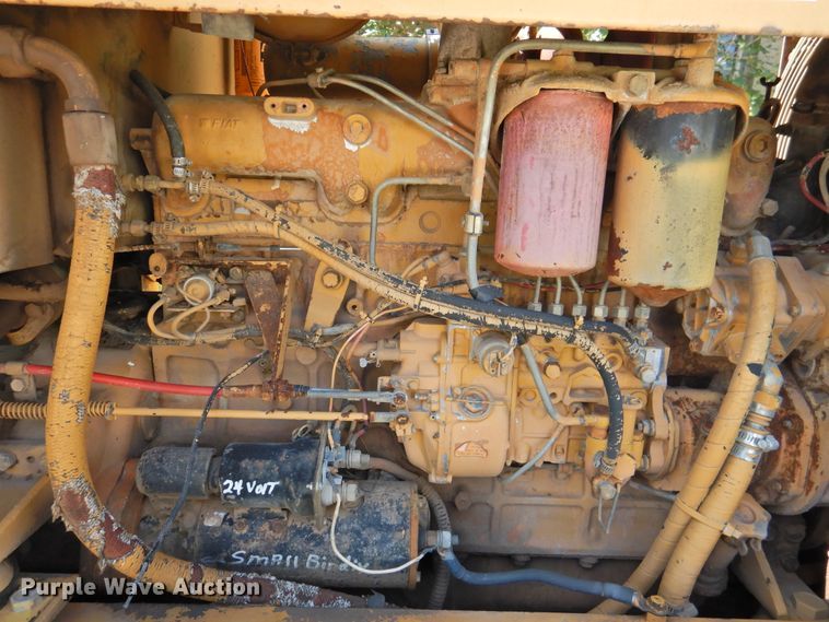 image for item DK2409 1983 Fiat-Allis FG85  rigid frame motor grader