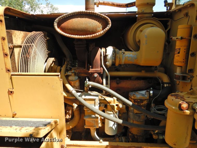 image for item DK2409 1983 Fiat-Allis FG85  rigid frame motor grader