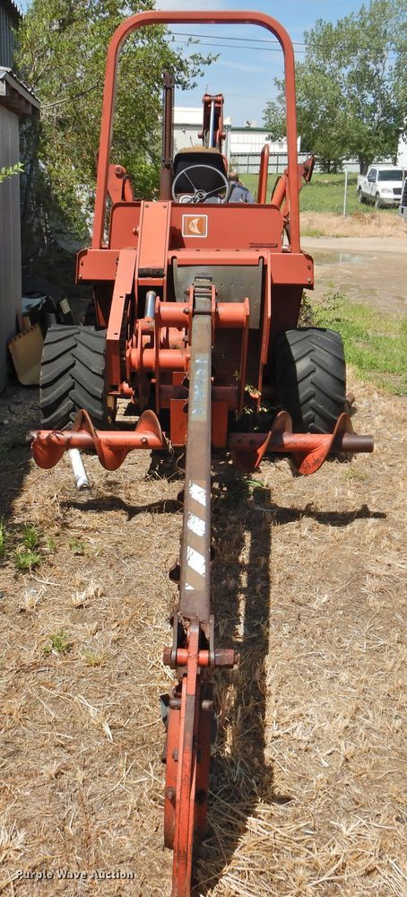 image for item DK2410 Ditch Witch 4010  trencher