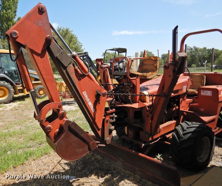 image for item DK2410 Ditch Witch 4010  trencher