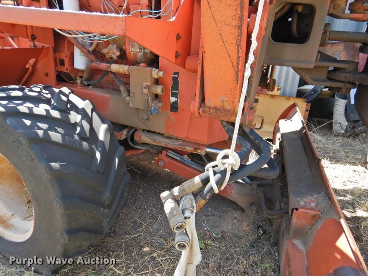 image for item DK2410 Ditch Witch 4010  trencher