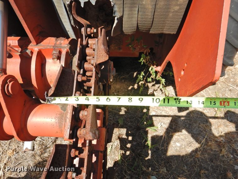 image for item DK2410 Ditch Witch 4010  trencher