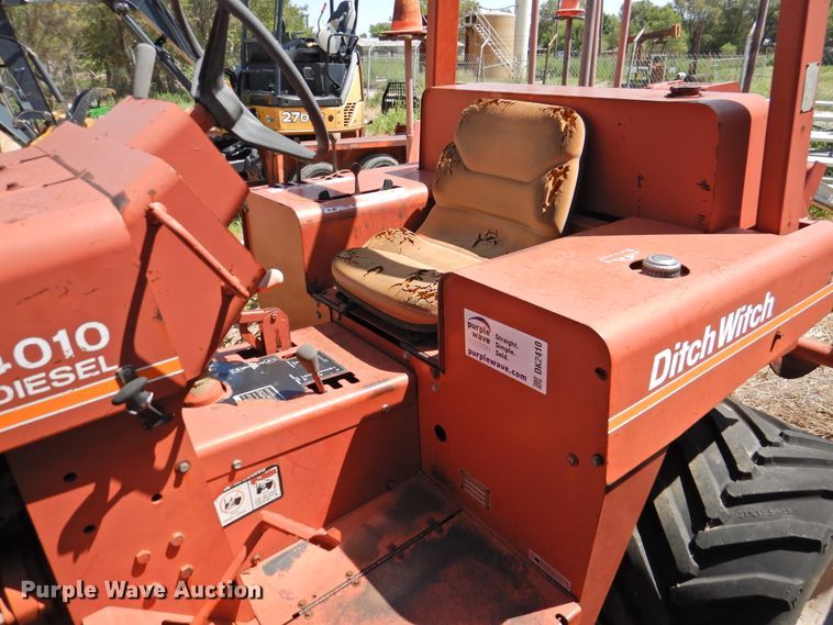 image for item DK2410 Ditch Witch 4010  trencher