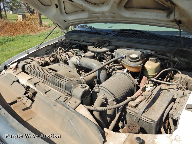 image for item DK2411 2006 Ford F550 Super Duty  flatbed truck