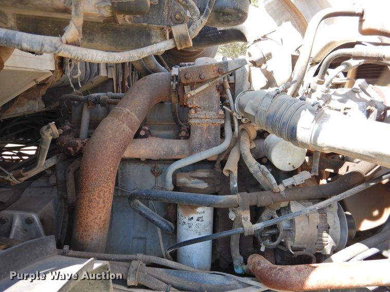 image for item DK2415 1997 Ford L8513  refuse truck